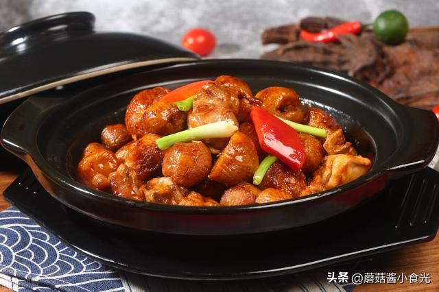 家庭聚餐菜单14个菜，适合请客的12道家常菜（这6道寓意好的硬菜安排上）