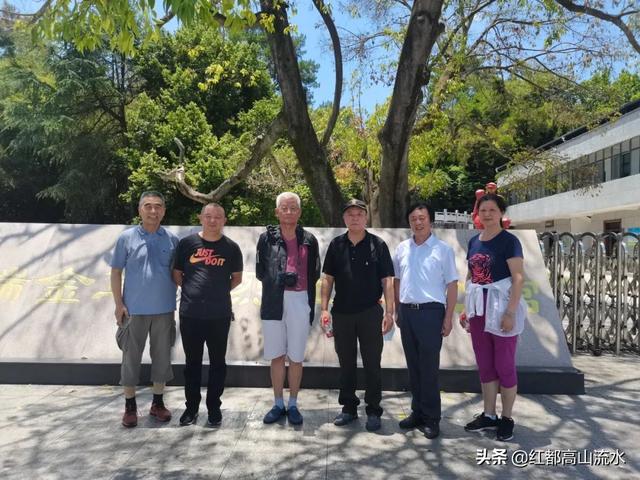 三个正军级大校，正军级（正军级待遇（瑞金籍正军级开国大校廖志山后代回乡寻根问祖）