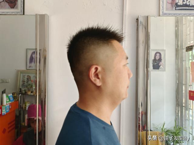男生发型名称图片，男生六种常见发型参考（看看这10几款，又帅又精神）
