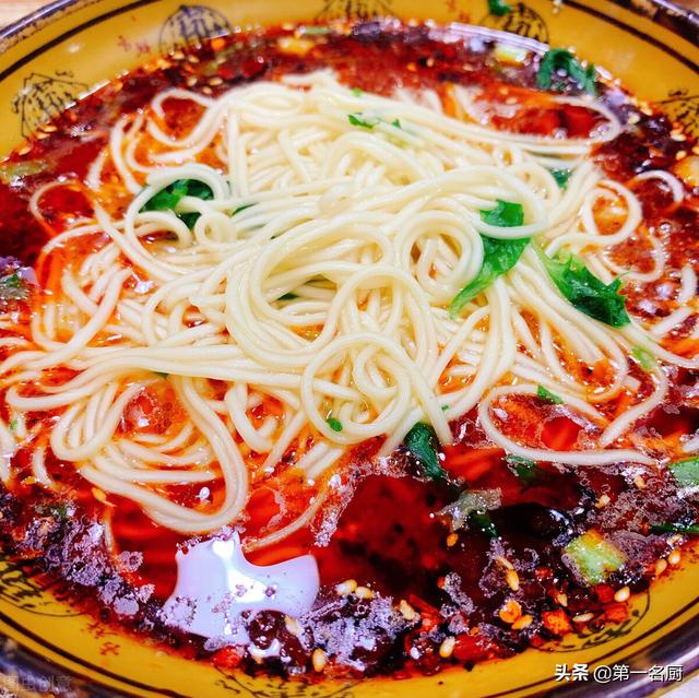 面馆名字大全好听有特色，面馆起名大全最新取名（闻名全国的10碗面条）