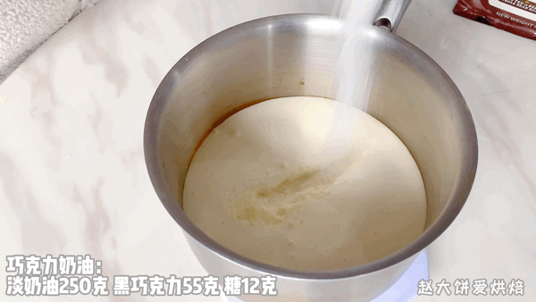 怎样做生日蛋糕，怎样做生日蛋糕的奶油（不用花钱订蛋糕）