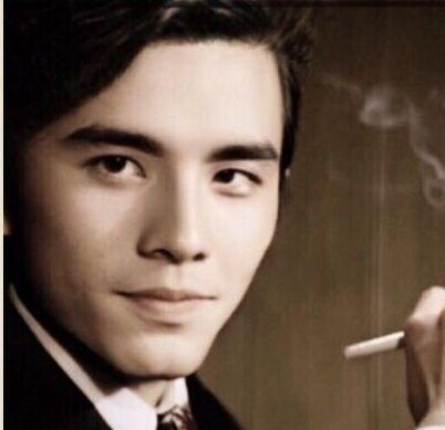 中国十大帅哥排名，中国的10大帅哥（10位巅峰时期的男星）