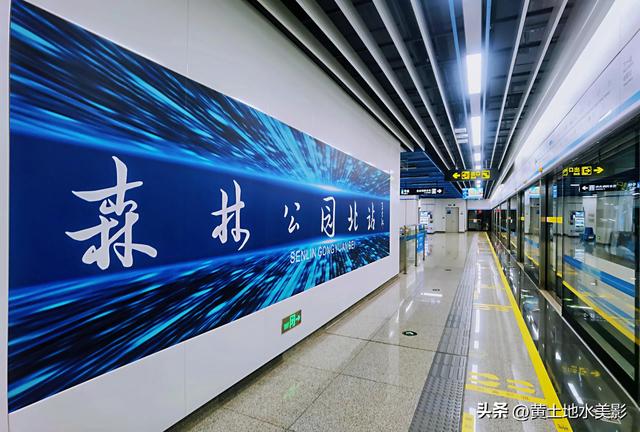郑州龙湖湿地公园现状分析，河南郑州龙湖湿地公园秋色初露