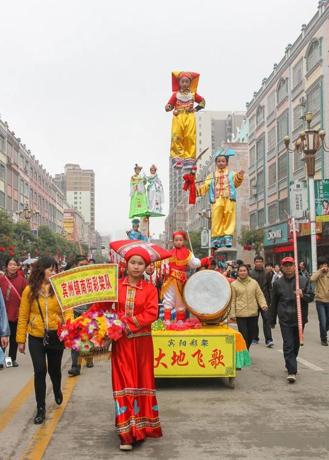 花炮节是哪个民族的传统节日，花炮节是哪个民族的节日（原来广西人过年的花样这么多……）