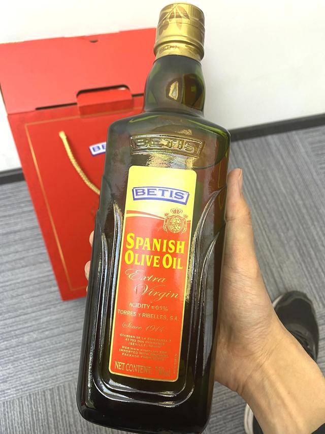 橄榄油的最佳食用方法，橄榄油的正确食用方法（网友：白吃这么多年）