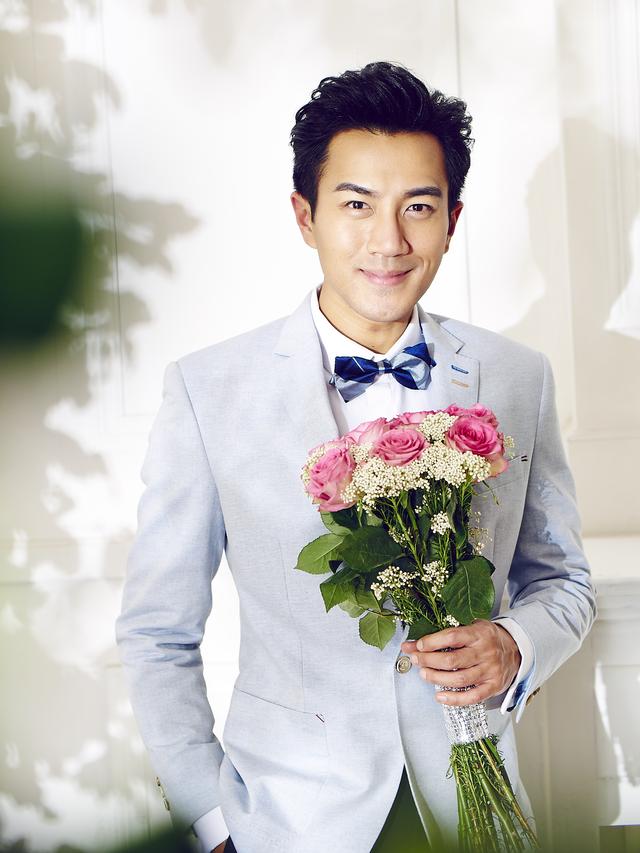 刘恺威与杨幂离婚4年：他单身抚养女儿，她情感沧桑依旧红