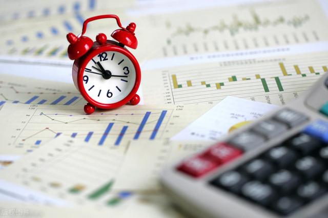 税务师与注册会计师的区别，注册税务师和会计师（探讨！税务师发展前景如何）