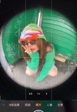 怎么拍照比较好看，怎样拍照才能拍出效果（10条把人拍好看的摄影小秘密）