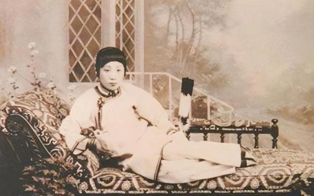 中国国学大师，中国国学包括哪些（曾被称为中国第一人）