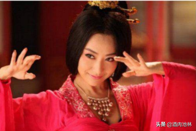 主角穿越隋末和收了萧皇后，穿越隋末收萧皇后的小说（一生历经三朝被六位皇帝看重）