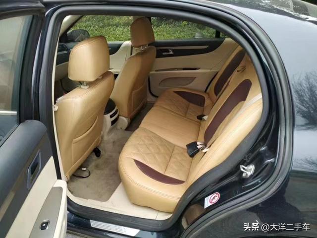 买二手车划算吗，买二手车划算吗（几年车龄的二手车才有性价比呢）