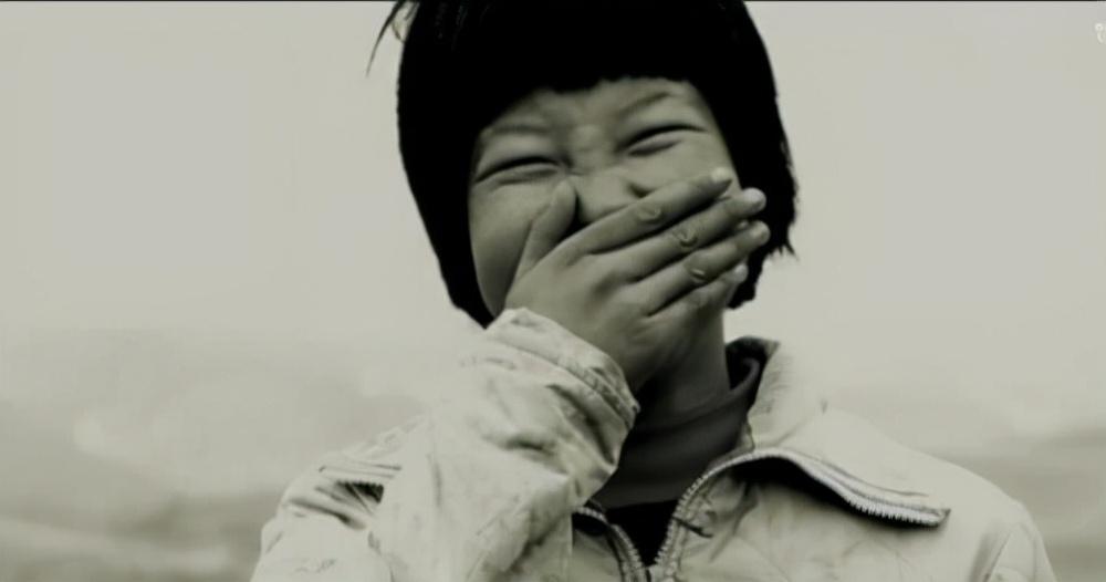 《变形计》最苦丫头:拒绝城市爸爸领养,19岁生完孩子死于肺癌