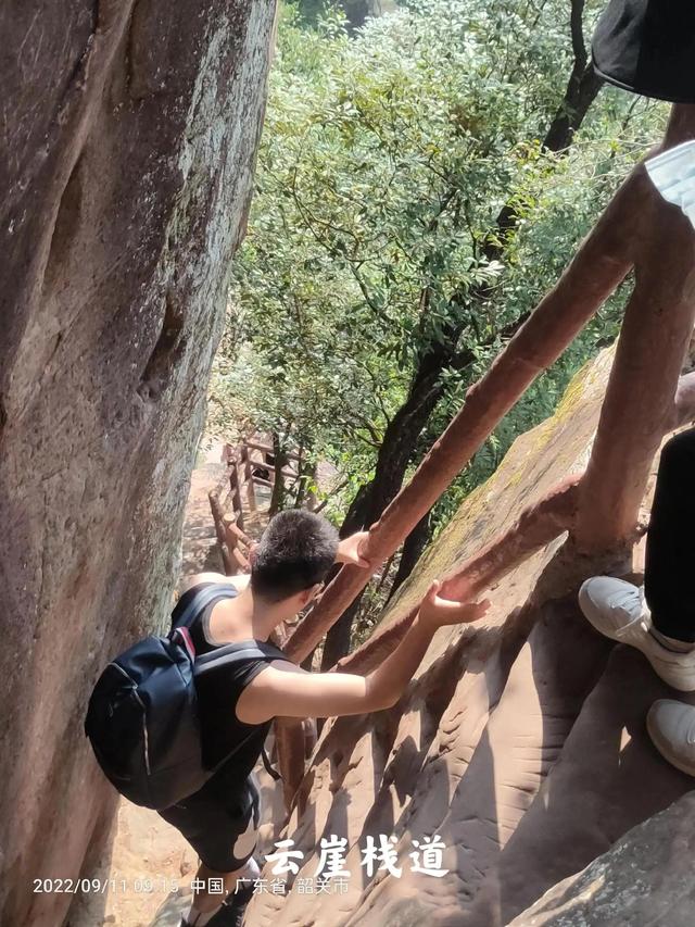 丹霞山在哪里，丹霞山现在开放吗（世界自然遗产、世界地质公园——中国-丹霞山）