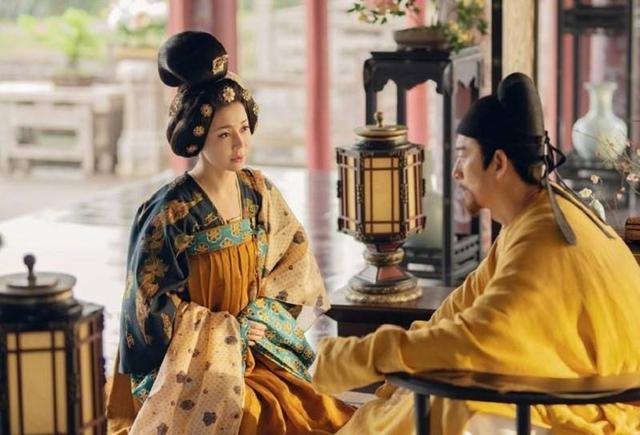 李世民的老婆是谁，中国古代历史上李世民的老婆是谁（唐太宗一生有十五位女人）