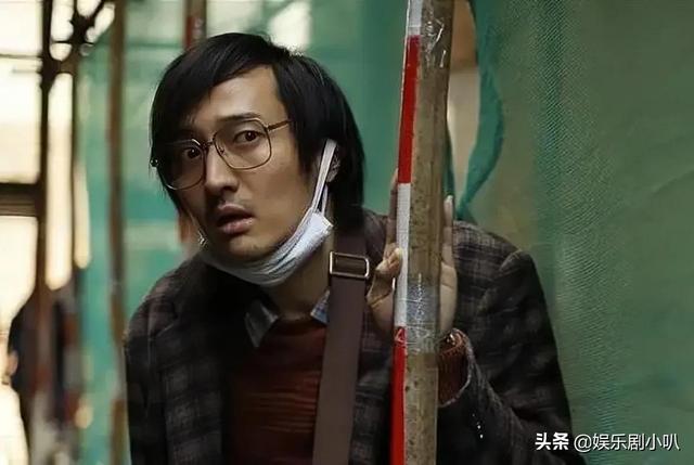 李佳航老婆李晟怎么读，李晟怎么读（有人无资源靠直播带货）