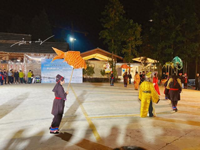 贺州特有的“壮族民俗”，游客好奇：其他广西人是不是都没听过？