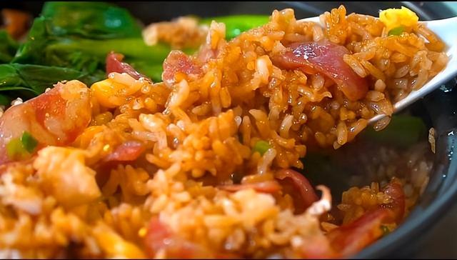 懒人焖饭怎么做，懒人焖饭不放菜怎么做（分享六款懒人焖饭）