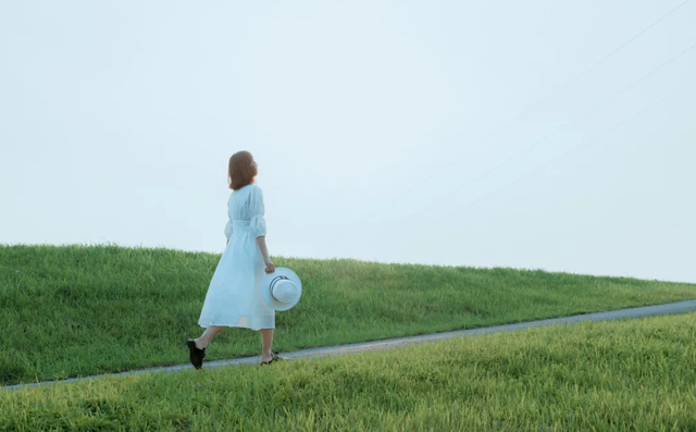 感情变淡了怎么办，恋爱谈久了感情变淡该怎么办呢（所有感情都是这样变淡的）