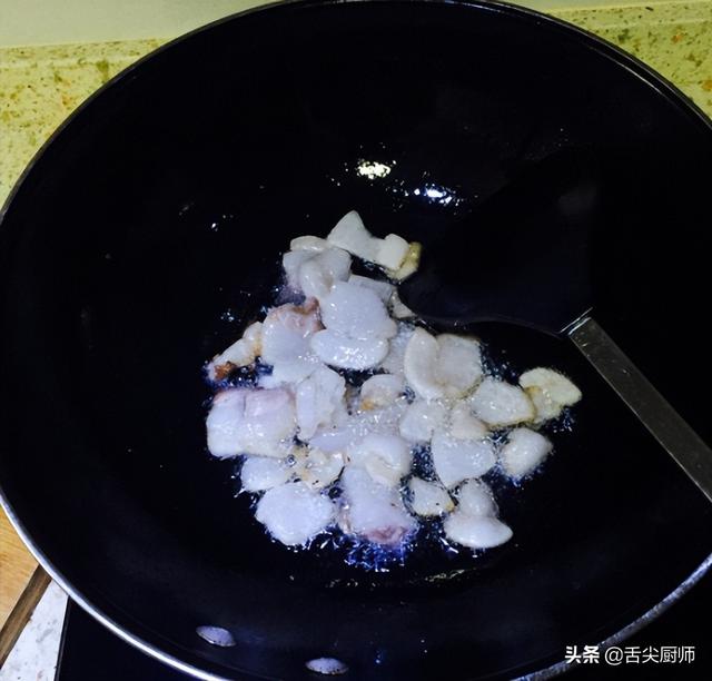 竹笋怎么做好吃，盐水竹笋怎么做好吃（竹笋这么做太好吃了,不苦涩不麻嘴,出锅香味扑鼻）