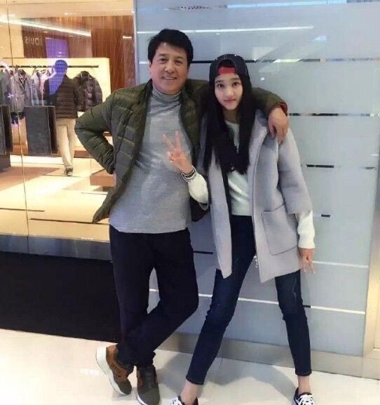 关少曾个人资料(关少曾:难忘女儿成名背后的心酸)