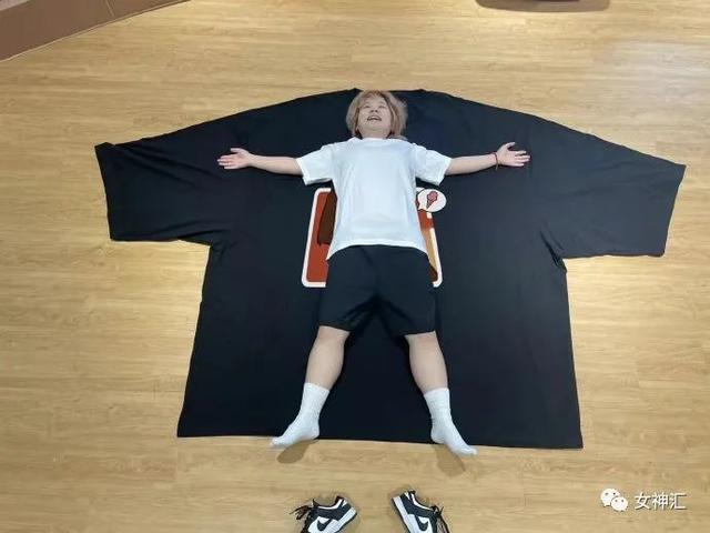 衣服码子的大小怎么区分，衣服的尺码大小怎么分（网购千万记得看清尺码哈哈哈哈哈有这衣服都不用租房了）