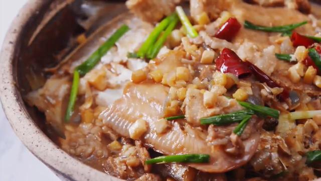 鱼干怎么烧 怎样制作鱼干好吃，鱼干怎么烧（让人无法拒绝的家烧杂鱼）