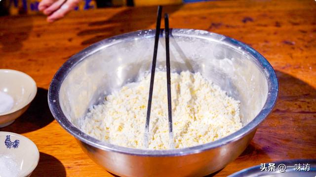 西红柿疙瘩汤懒人做法，开胃爽口疙瘩均匀Q弹