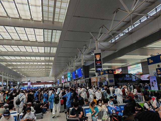 坐火车流程，网上订票到车站怎么取票（<上海>流程-亲身经历火车离沪）