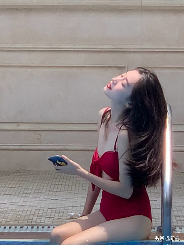 个性妩媚头像女，一点小性感 一点小妩媚微信（随便一张都是会被美少女们拿来做头像的程度）