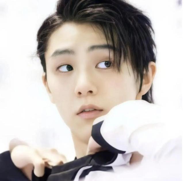 羽生结弦入中国国籍是真的吗，羽生结弦是中国人吗（日本报道羽生结弦被中国媒体热捧）