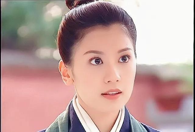 世界上最美的眼睛，世界上最美的眼睛长什么样子（星星般的眼眸里有星辰大海）