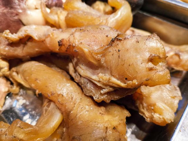 西宁有什么好吃的，西宁必吃的十大美食（青海西宁有什么特色名菜）