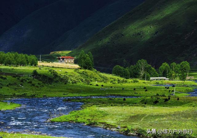 稻城亚丁色达自由行旅游攻略，此生必去的红川西佛国秘境