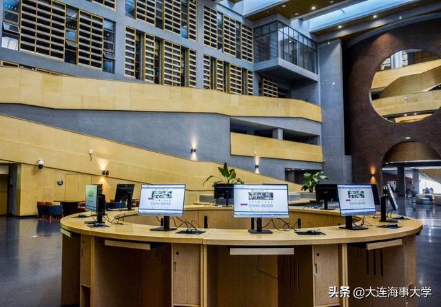 大连海事大学图书馆，大连最豪华的大学图书馆（海大新图书馆来啦）