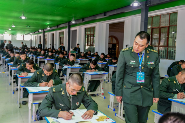 职业学校多少分录取，2022兰州职业技术学院在甘肃招生人数、录取分数线、位次（中等生应该考虑的5所军校）