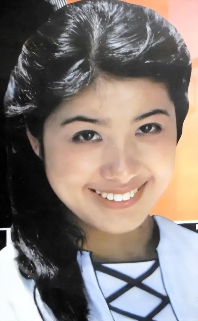 篱笆女人和狗演员表,篱笆女人和狗的演员(《篱笆女人