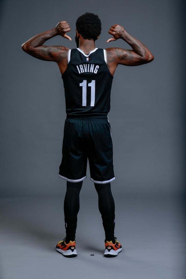 欧文4鉴定方法，欧文5鉴定方法图解（大家最怀念Kyrie系列的哪双球鞋）