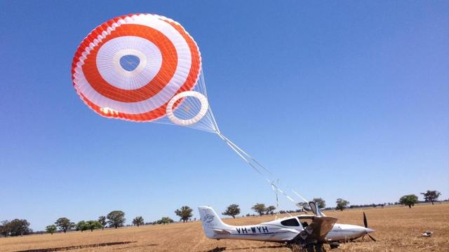 波音737自重量多少吨，737飞机自重多少吨（空难死亡率几乎为100%）