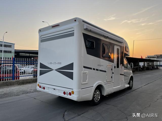 大通v80价格，上汽大通maxus v80价格（80后入门必选的第一辆国产房车）