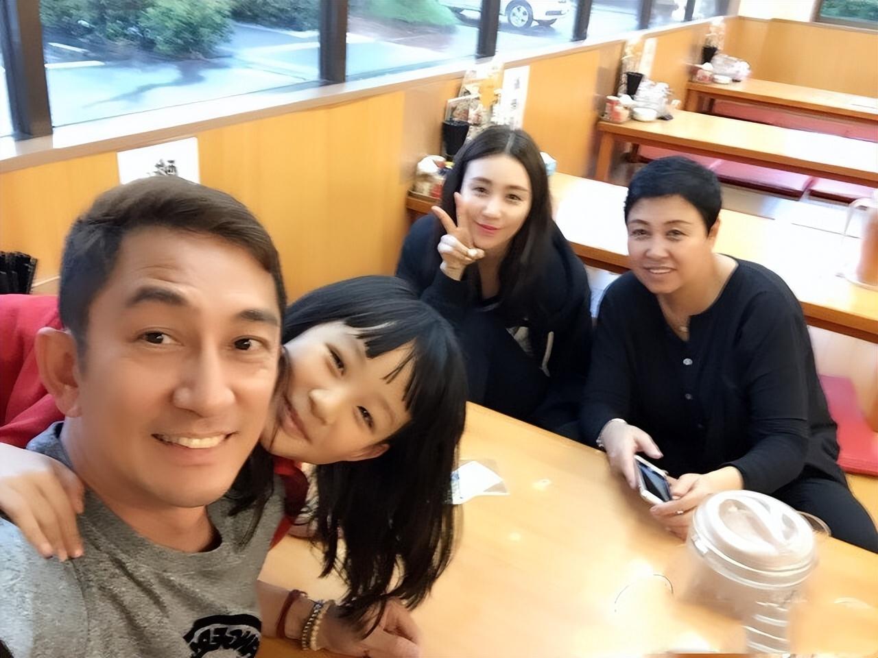 吴启华和石洋子，吴启华的气场（吴启华石洋子离婚8年）