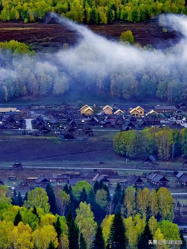 胡天八月即飞雪上一句，胡天八月即飞雪上一句诗句是什么（来这个中国西部最北端的乡小住一个月）