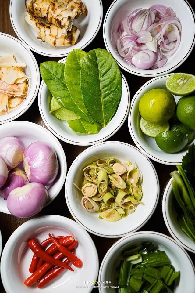 冬阴功汤的功效，冬阴功汤的功效与作用（那就在花都喝冬阴功解下瘾）