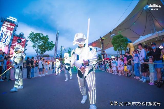 成都欢乐谷夜场，成都欢乐谷游玩指南（中秋赏乐倒计时）