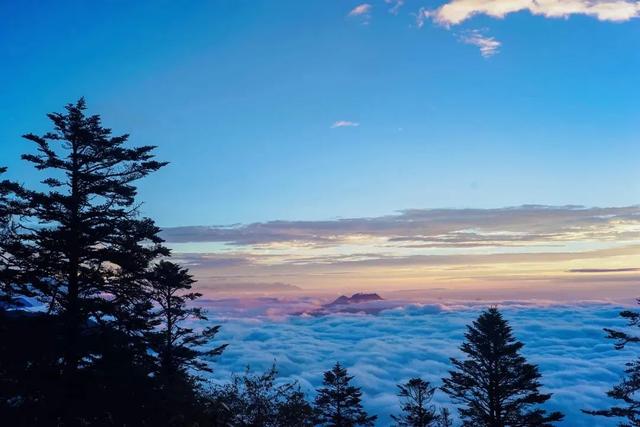西岭雪山攻略，西岭雪山攻略一日游10月（四川五一假期热门景点 ）