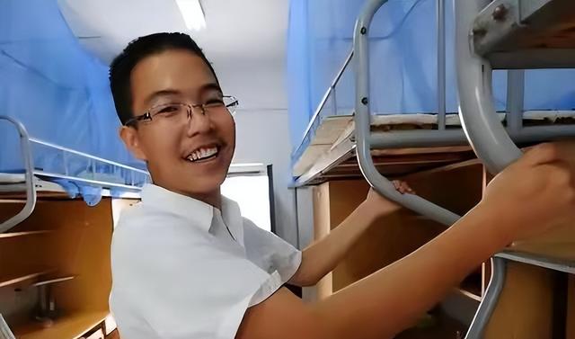 东南大学土木工程，东南大学和天津大学土木工程哪个好（古文奇才王云飞）