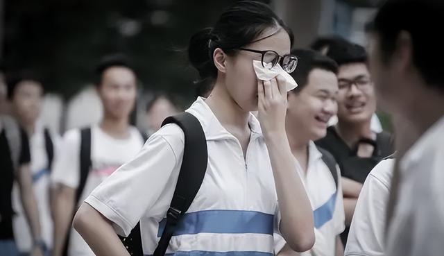 安徽城市建设学院，合肥城建学院是一所什么学校（安徽三所大学毕业证一文不值）