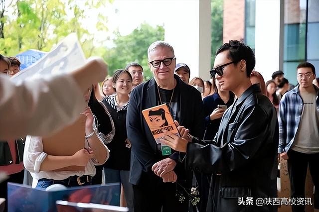 西安欧亚学院学费多少，2021年西安欧亚学院学费标准_学费多少钱一年（西安最有“国际范儿”的高等院校）