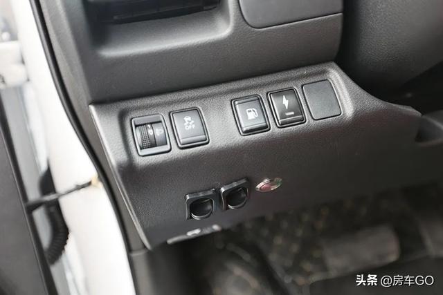 家用代步还能旅行市区能开的房车，兼顾自驾旅行/日常代步