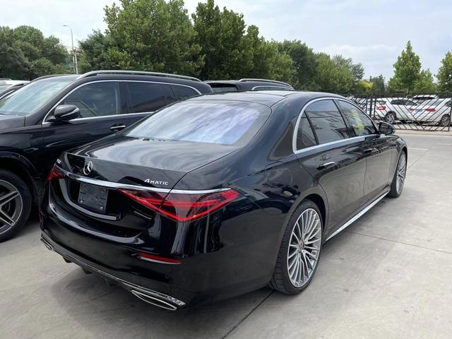 奔驰s500多少钱，奔驰s500价格（22款奔驰S500来了）