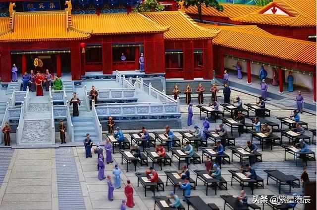 范进中举多少岁，范进中举的时候有多少岁（却很少有人知道他后来有多厉害）